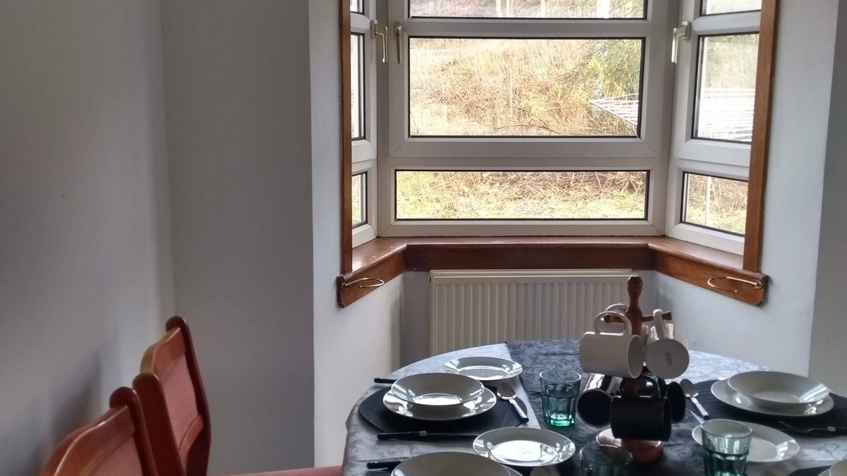 Bearsden Apartment | Ground floor Flat in Bearsden