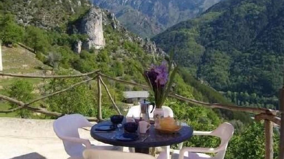 Roquebilliere Apartment | Ground floor house with stunning views over the tops of Mercantour