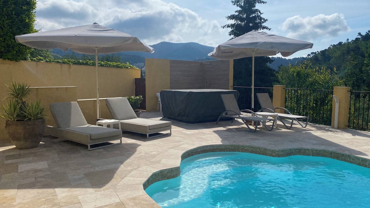 Tourrette-Levens Apartment | Ground floor with pool 30min Nice/45min Monaco and Beach, perfect for family.