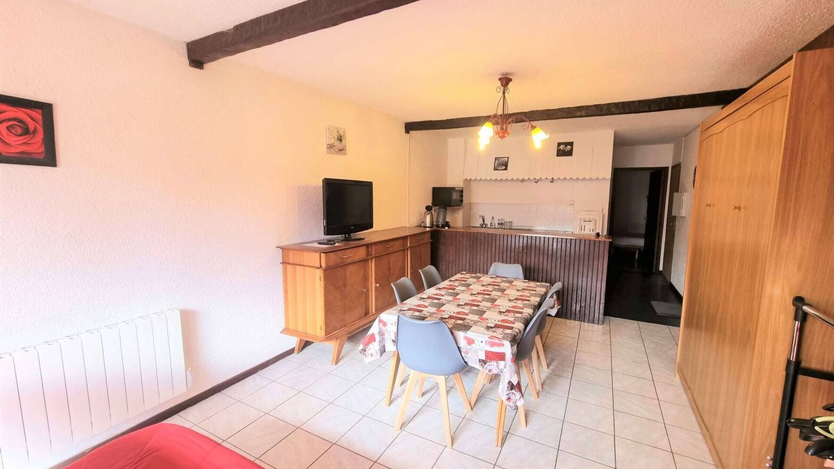 Saint-Michel-de-Chaillol Apartment | Ground Floor Apartment for 6 - Balcony - Pets Welcome - Saint-Michel-de-Chaillol