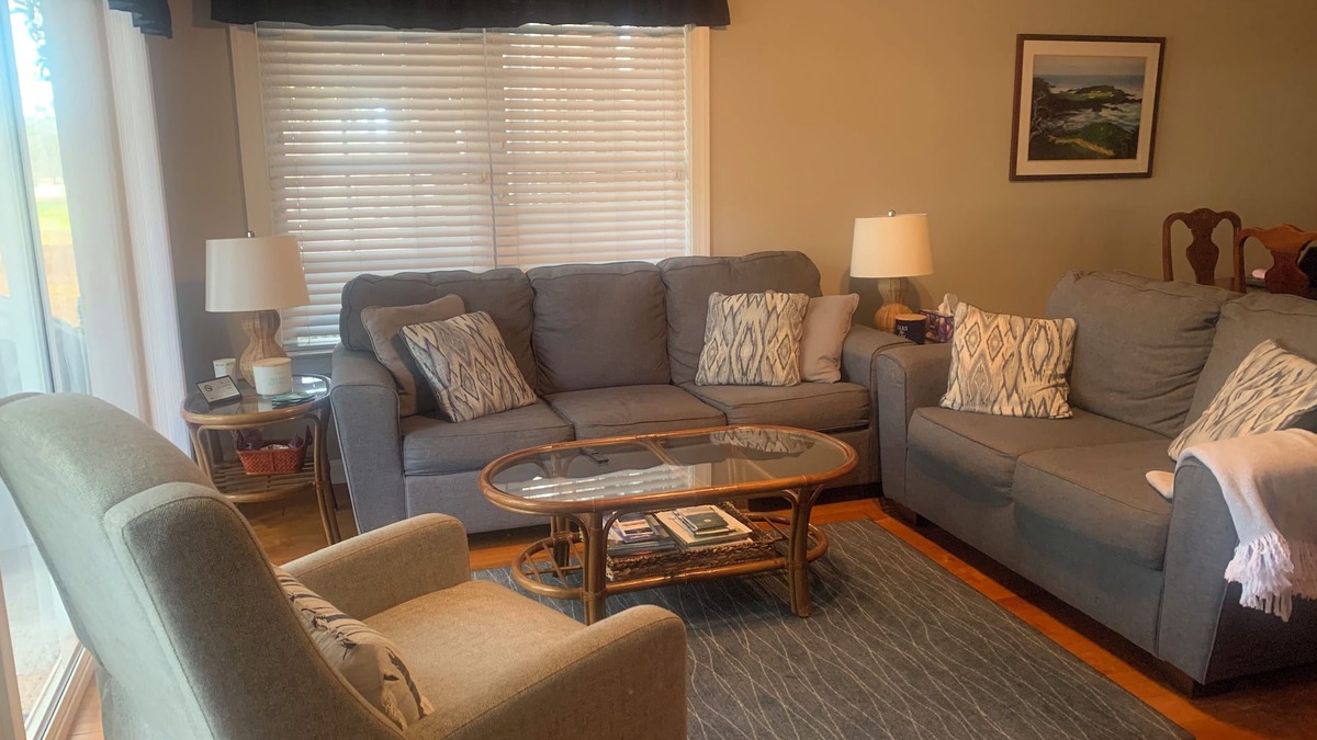 Sea Trail Condo | Ground Level Sea Trail Champions Golf Villa - 1 mile to Beach, inclusive rates