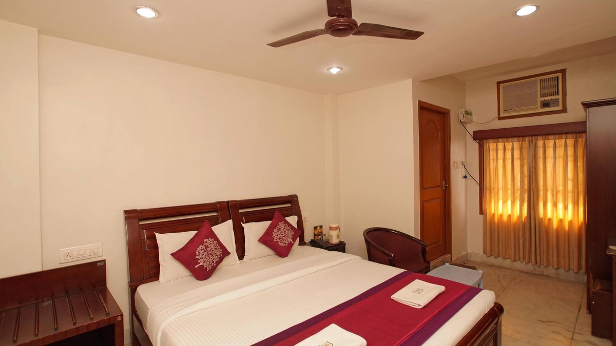 Royapettah House | Group acco in the heart of Chennai (8 bed & bath -16 guests).
