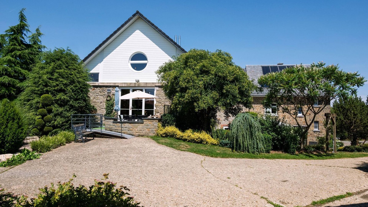 Amel Cottage | Group Getaway in Amel