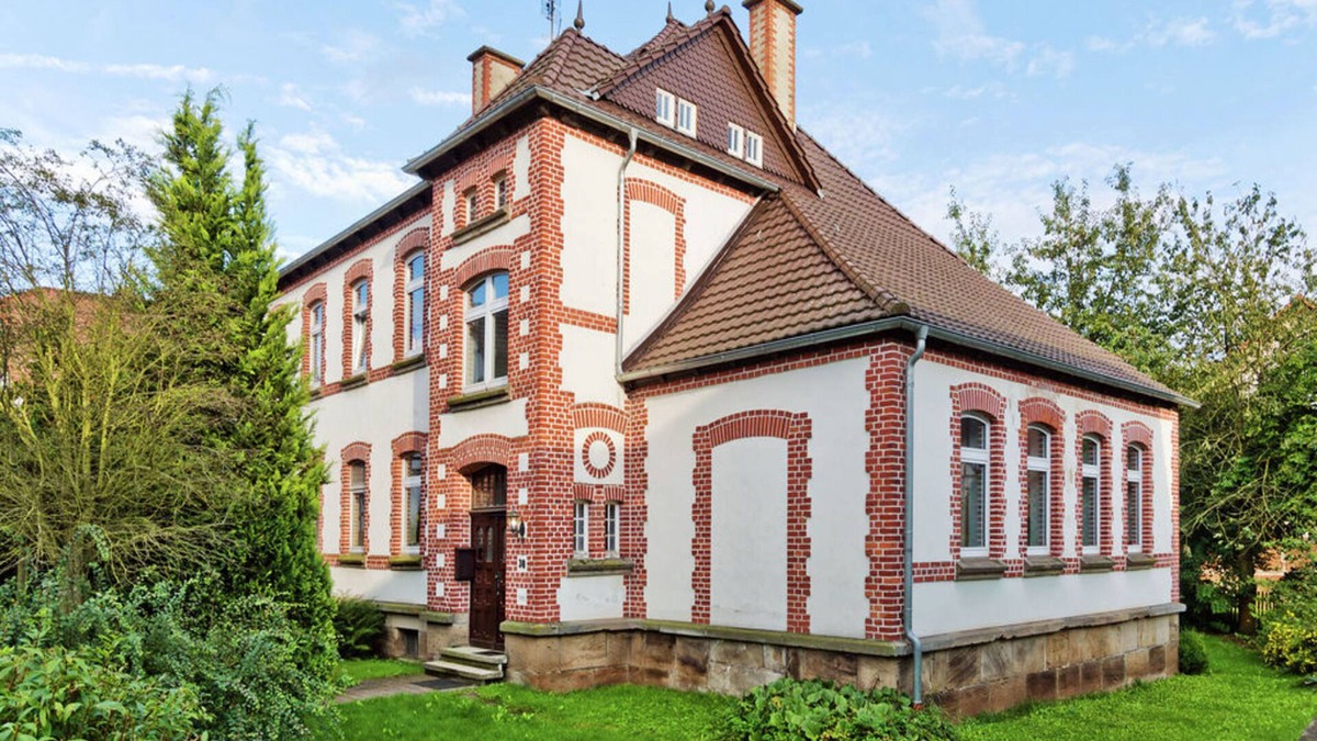 Netze House | Group home in former school and rectory