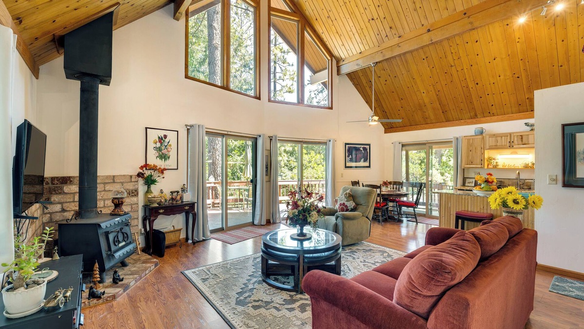 Groveland House | Groveland Vacation Rental ~ 26 Miles to Yosemite!