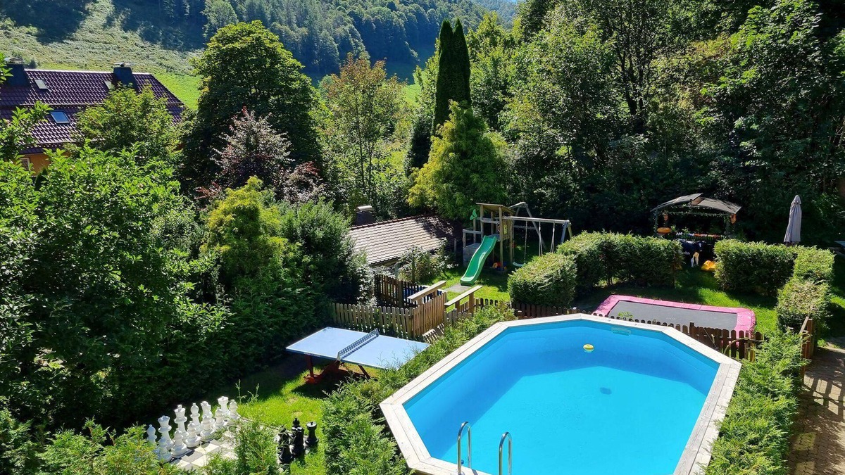Sieber House | Gruppenunterkunft Klein Holland Harz 15 - 24 Personen/ab 2 Nächte mit Sauna und umfangreichen Freizeiteinrichtungen im Innen- und Außenbereich im attraktiven Harz