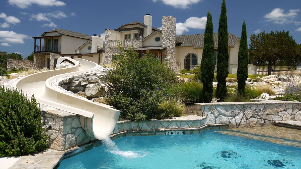 Ingram Condo | Guadalupe River 2 Bed/2 Bath Condo Resort ~Pools ~Slides