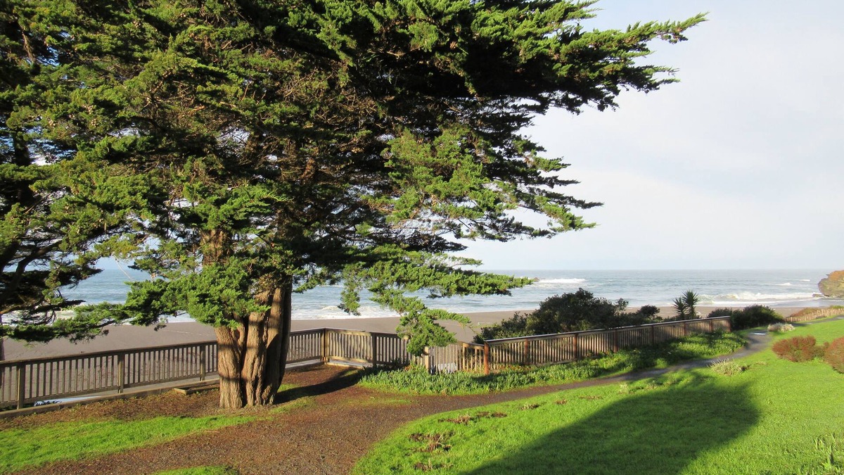 Gualala Hotel | Gualala Country Inn