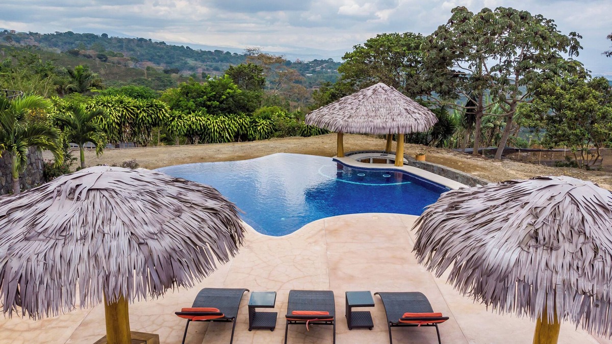 Naranjo House | Guanacaste Home in Residencial Oro Monte, Naranjo Pool and Nice Views- 3BR