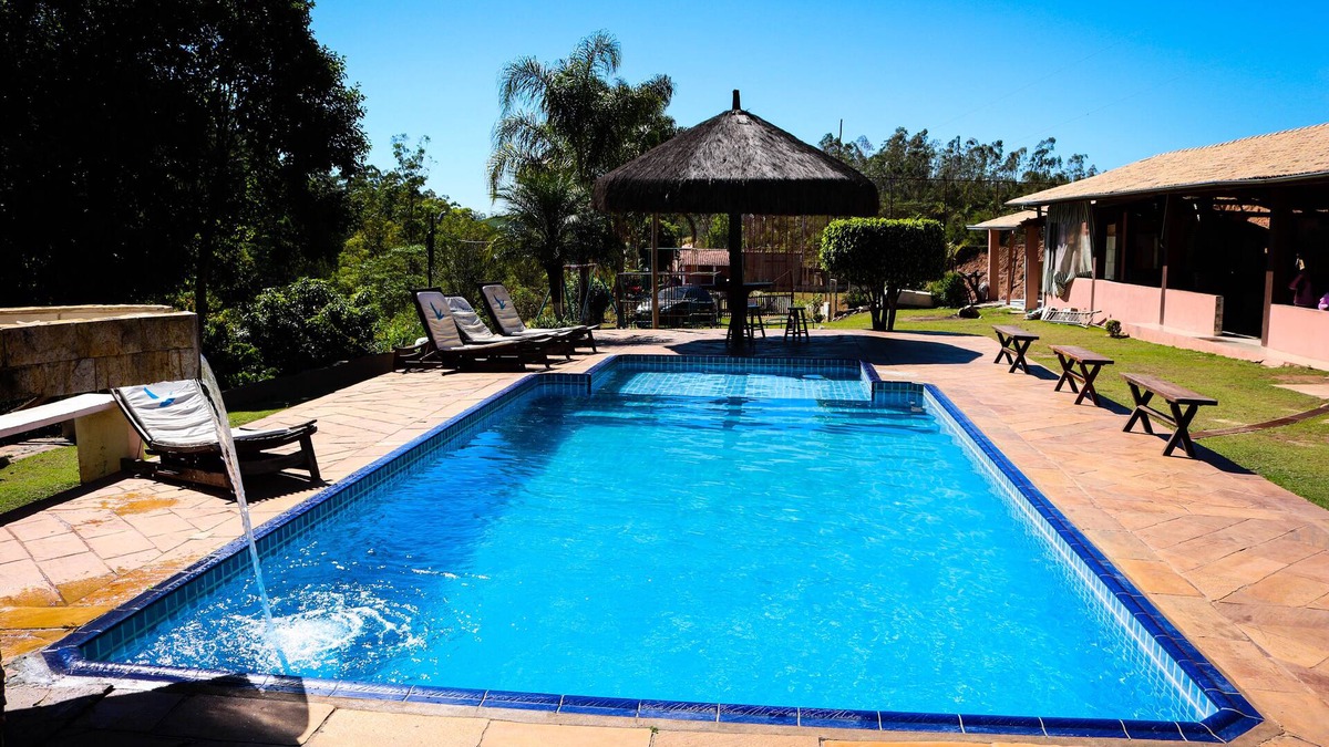 Santa Branca House | GUARAREMA RANCHO DA PAZ SITE HEATED POOL SOLAR SYSTEM, GOURMET SPACE, COUNTRYSIDE