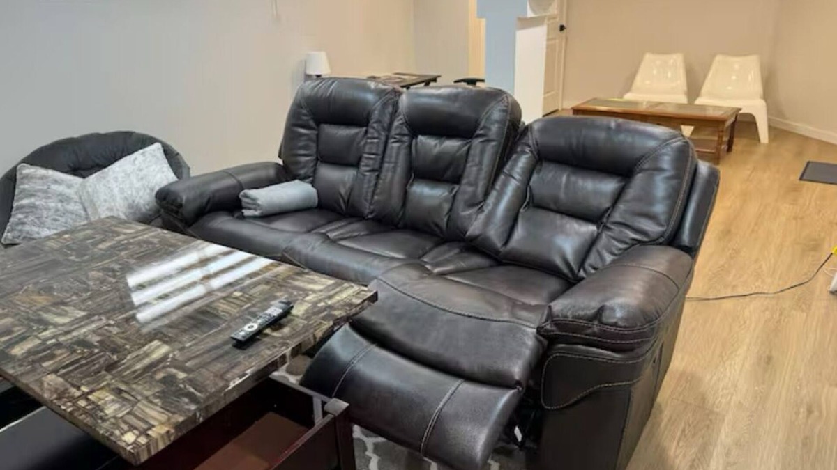 Winnipeg House | Guest expertise