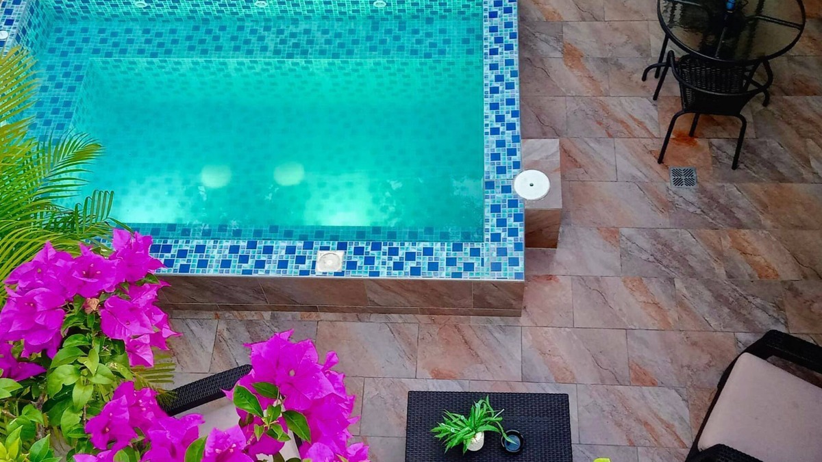 Cartagena District Villa | Guest friendly 7 bedroom House great Location