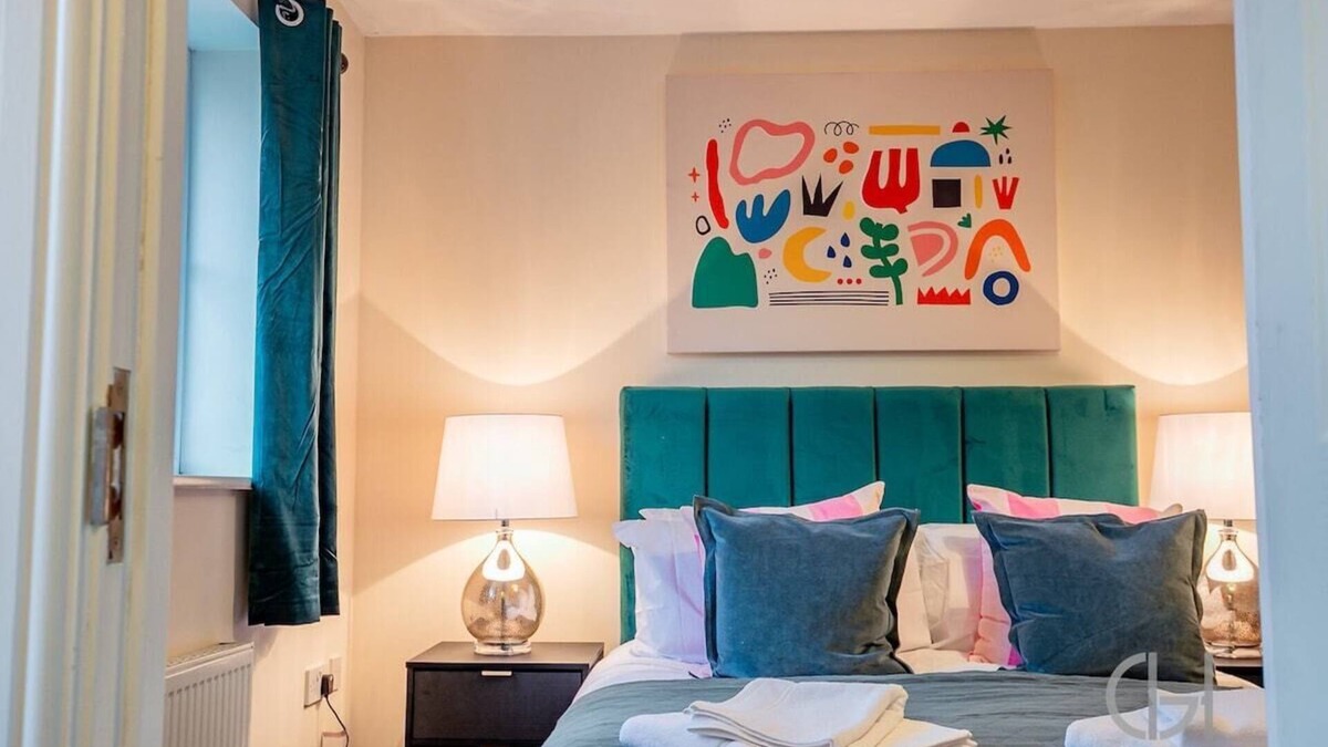 Red Lodge House | Guest Homes | 2 bedroom house, Bury St Edmunds
