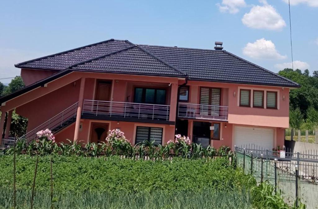 Zivinice Apartment | Guest House Ahmo Halilcevic