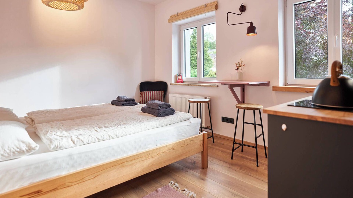 Bad Toelz House | Guest House 'Alte Seifensiederei - Malala' with Shared Terrace, Shared Garden and Wi-Fi