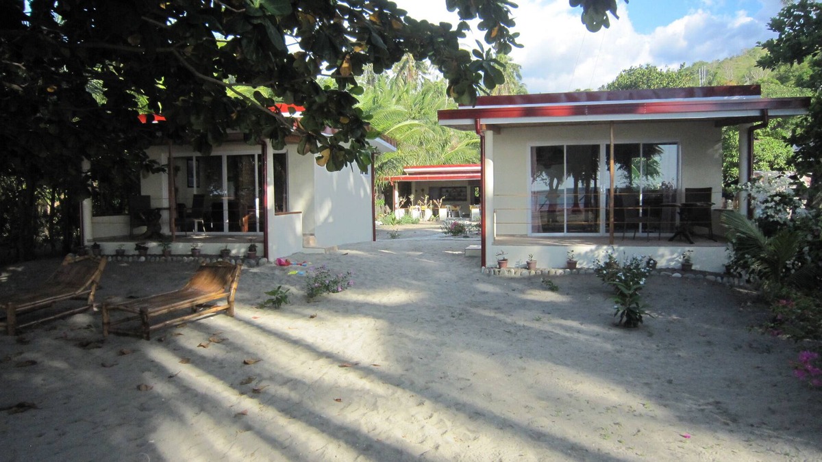 Udalo House | Guest house / beach house Udallans