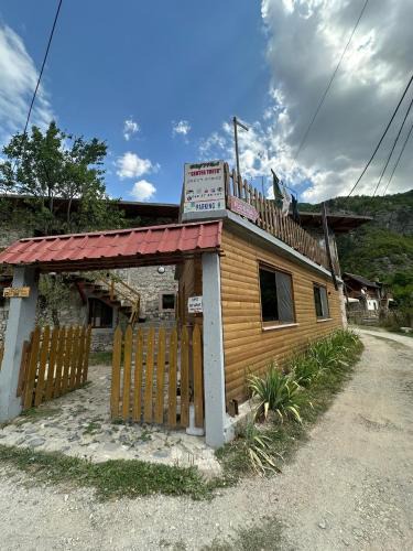 Theth House | GUEST HOUSE “ Center Theth “