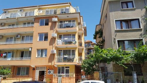 Nessebar New Town House | Guest House Diamandievi