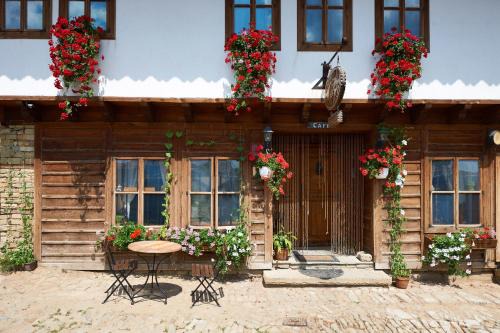 Zheravna House | Guest House Dimcho Kehaia's Cafe