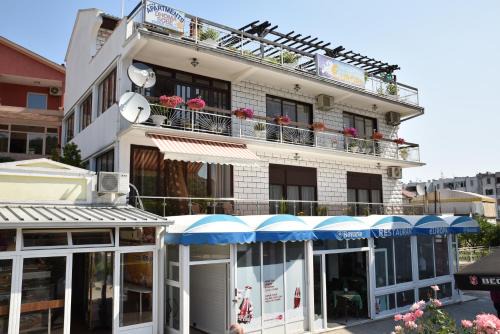 Ulcinj House | Guest House Evropa
