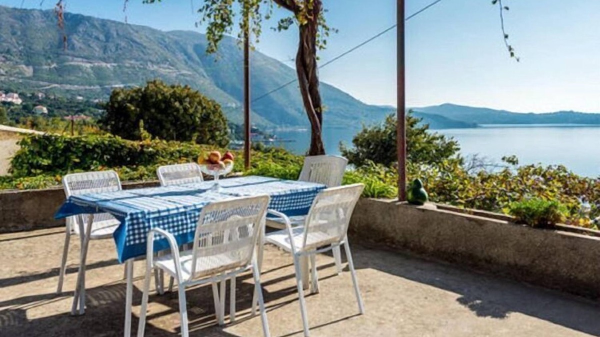 Zupa dubrovacka Apartment | Guest House Fontana - Two Bedroom Apartment with Terrace and Sea View