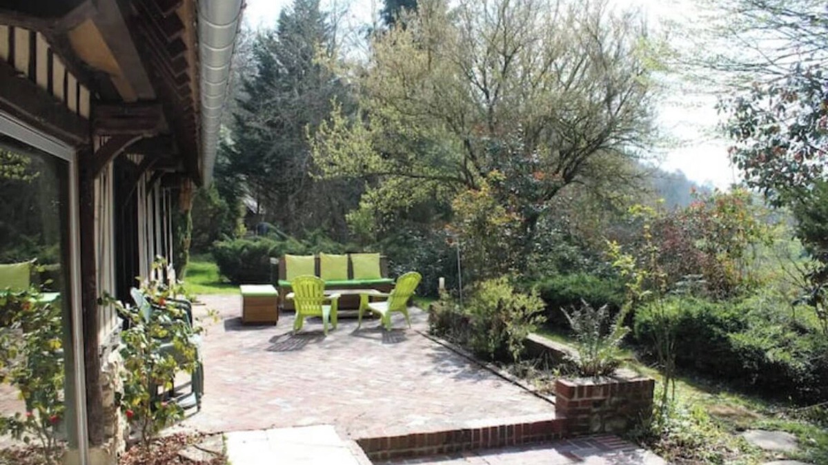 Freneuse-sur-Risle House | Guest house - La Normande