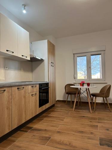 Zemunik Donji Apartment | Guest House Ivan
