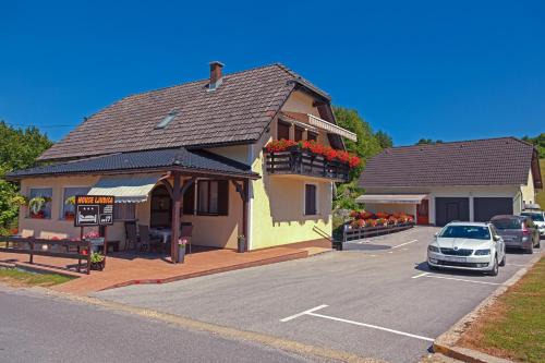 Korana House | Guest House Ljubica