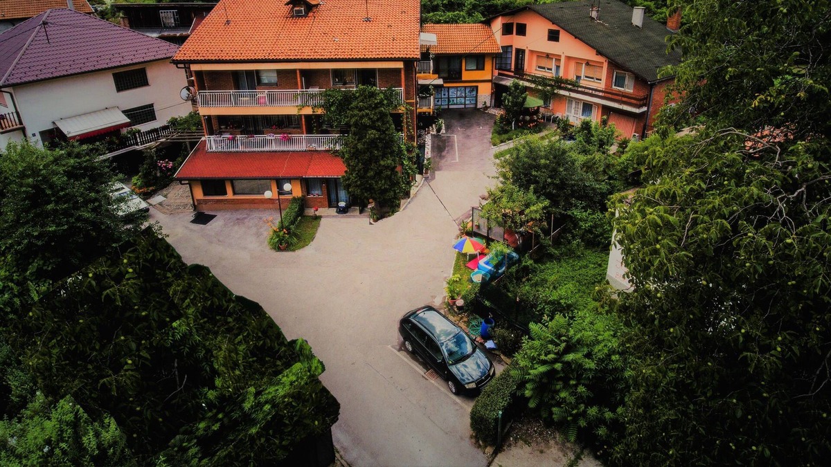Tuzla House | Guest House PASHA