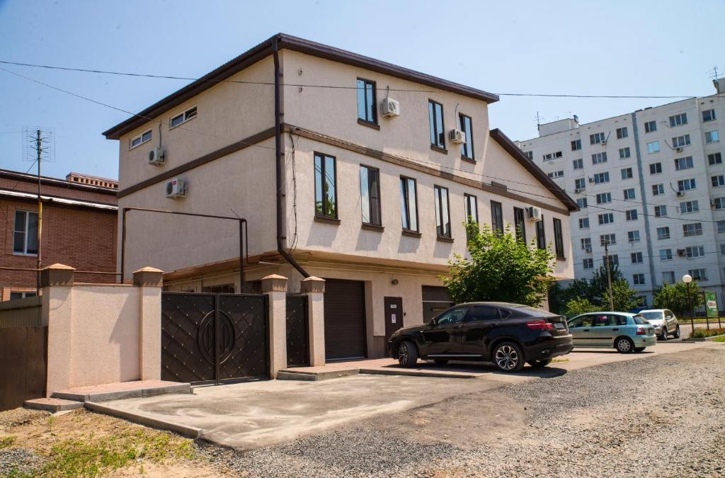 Azov House | Guest House Prestige