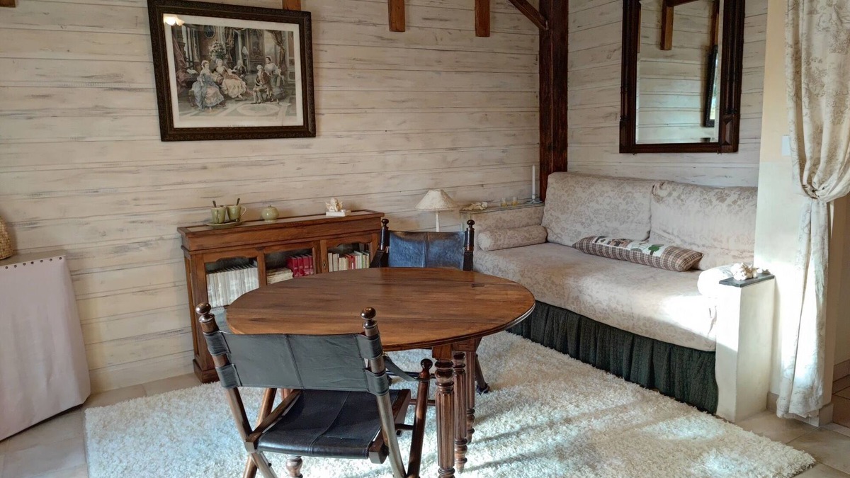 Pont-Melvez Bed & Breakfast | Guest House 'Suite Supérieur' with Private Terrace, Shared Garden and Wi-Fi