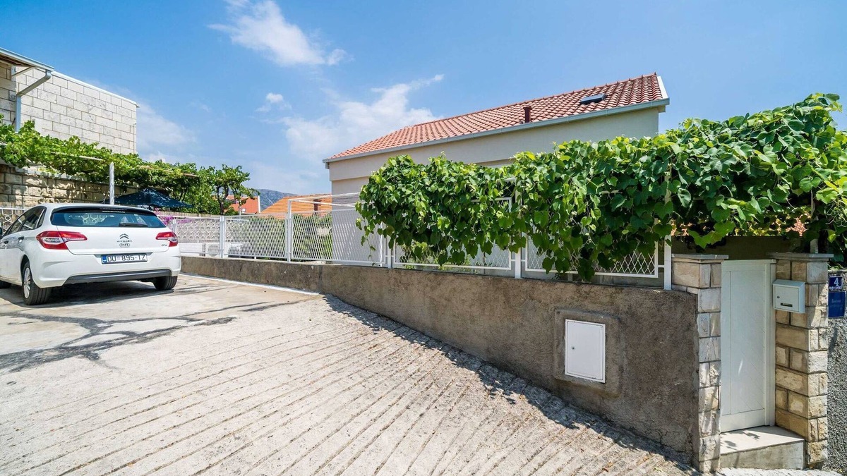 Babin Kuk Apartment | Guest House Vulic - Studio Apartment with Terrace