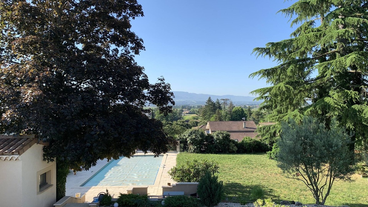 Genissieux Bed & Breakfast | Guest house with exceptional view of the vercors