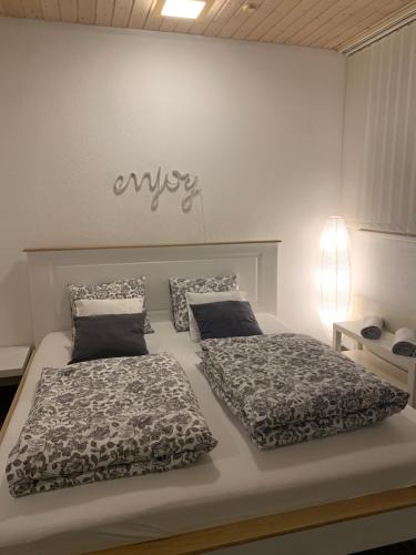 St. Gallen Apartment | Guest room David 11
