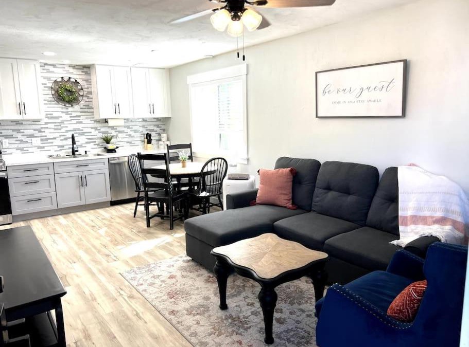 Idaho Falls Apartment | Guest Suites 1996 #3 - Cozy 1 bedroom 1 bath suite