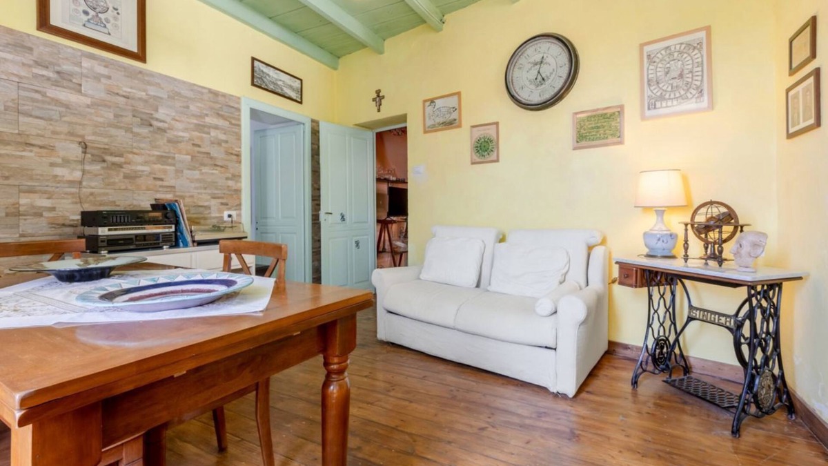 Laconi Apartment | GuestHost - La Meridiana