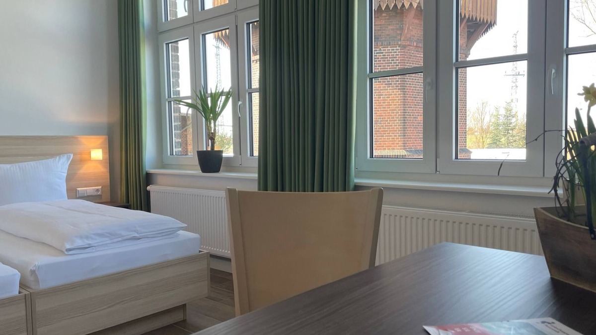 Pasewalk Apartment | Guesthouse Besandung - Apartment 304 - Lokschuppen Pasewalk- Guesthouses with double rooms