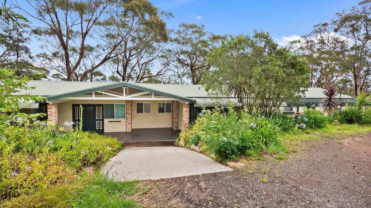 Canoelands House | Guesthouse by Maroota Greens