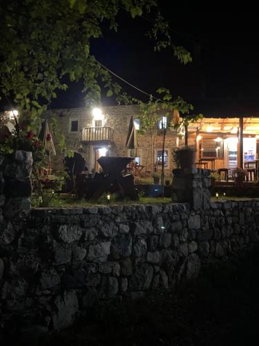 Theth House | Guesthouse Kujtimi