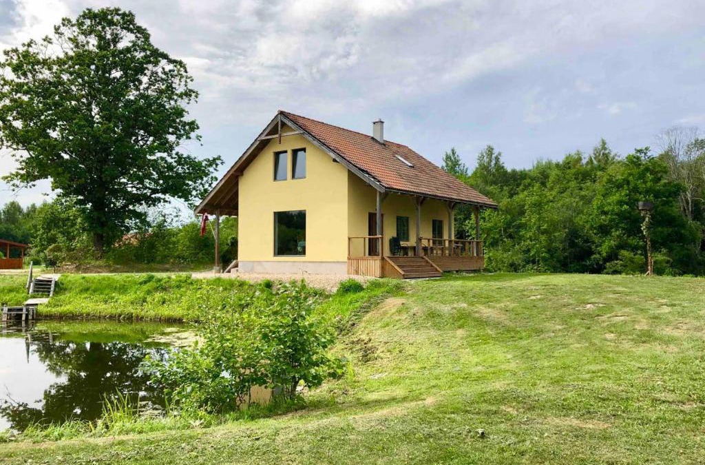 Plavniekkalns House | Guesthouse Sidrabozoli