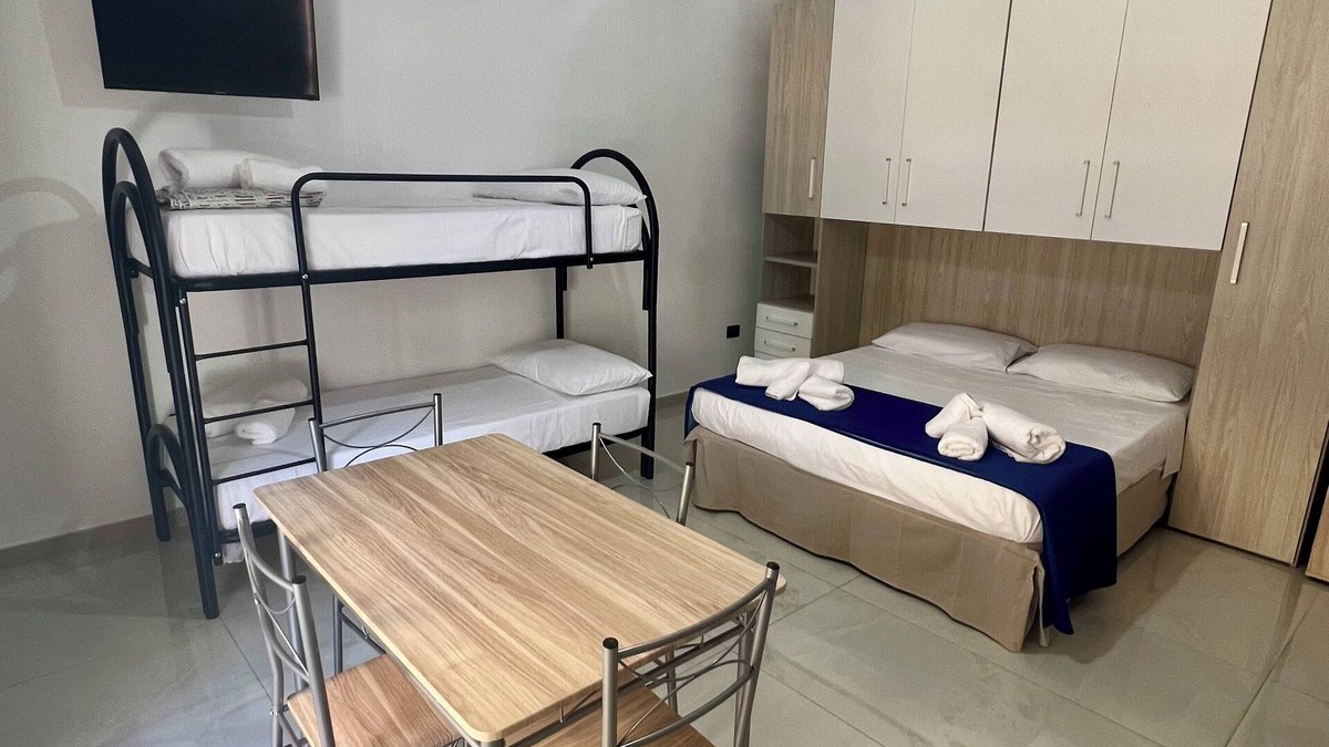 Scalea Bed & Breakfast | Guesthouse the barber's store