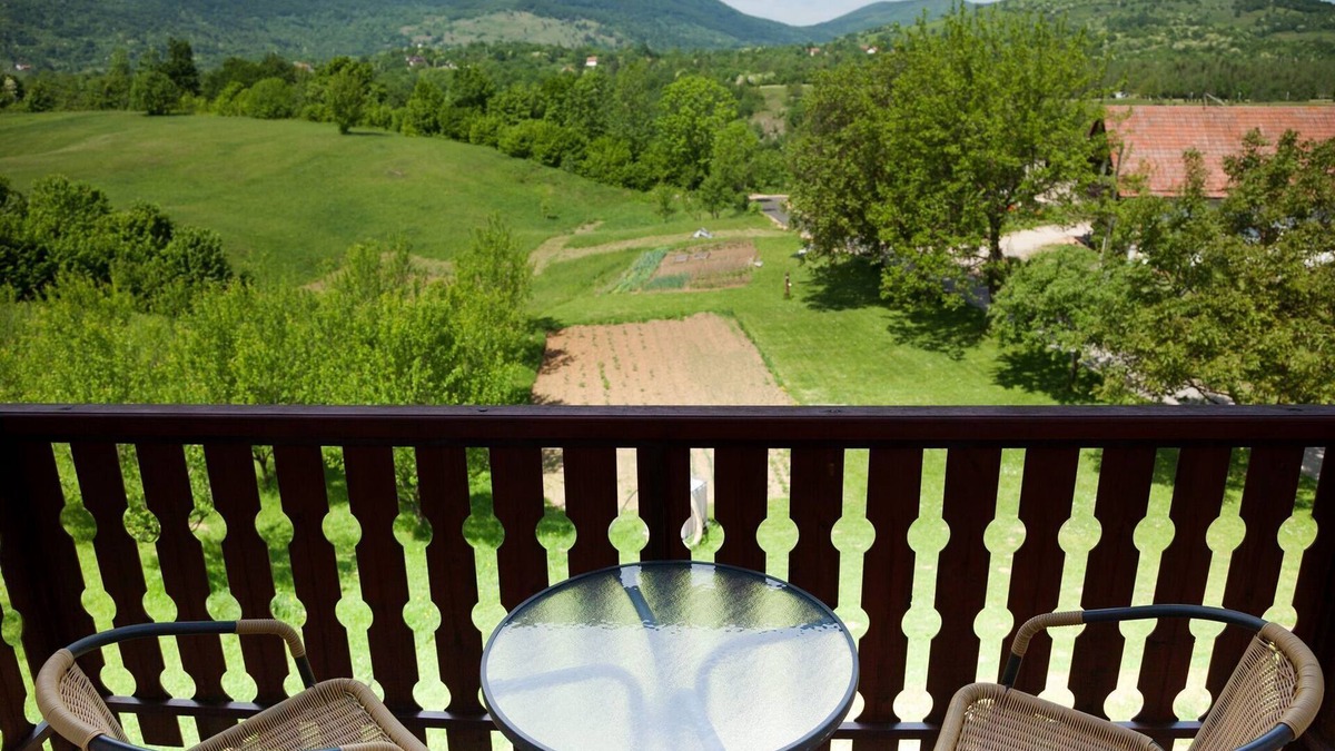 Smoljanac Apartment | Guesthouse Žafran- Double Room With Terrace