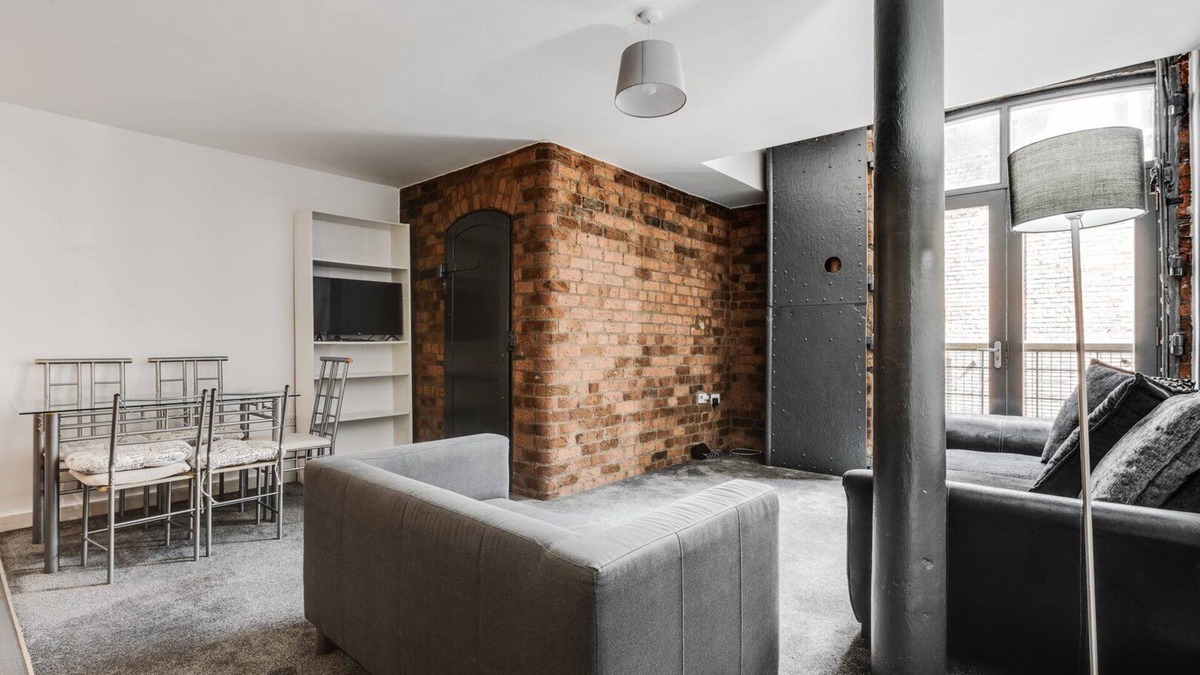 Liverpool City Centre Apartment | GuestReady - Charming stay in the city centre