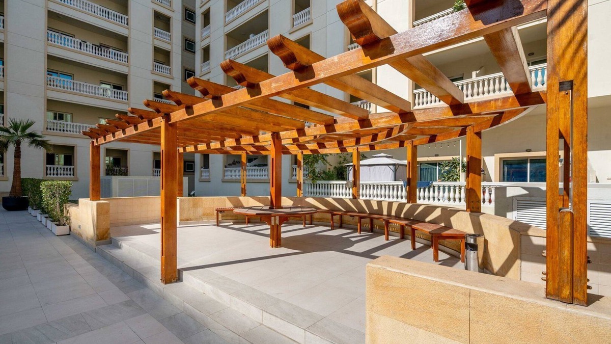 Jumeirah Village Circle Apartment | GuestReady - Delightful Oasis in Jumeirah Village