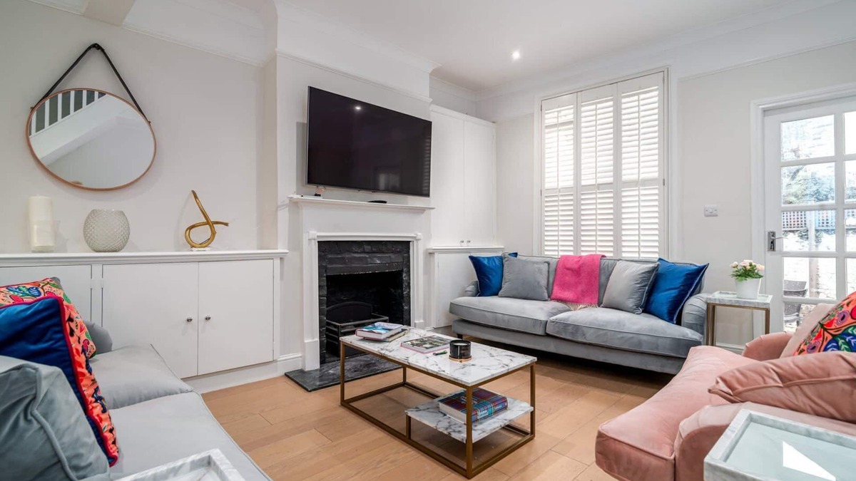 Parsons Green and Walham Apartment | GuestReady - Family Home with Garden for 6