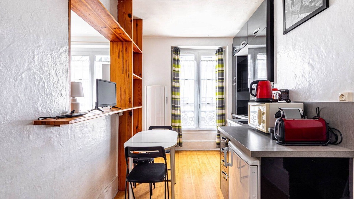 Quartier de la Folie-Mericourt Apartment | GuestReady - Parisian haven near attractions