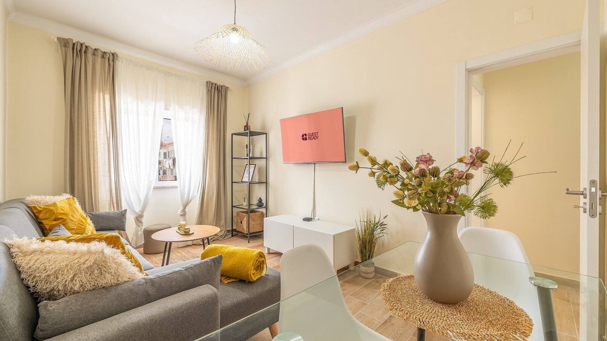 Moita Apartment | GuestReady – Quiet Escape in Setúbal