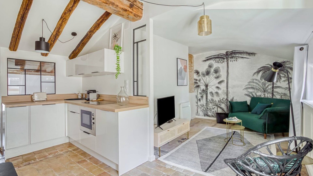 Old Lyon Apartment | GuestReady - Sublime 2BR in the heart of Old Lyon