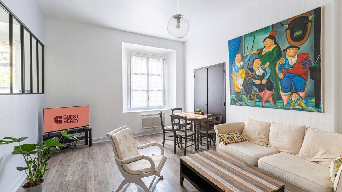 Saint-Michel - Nansouty - Saint-Genes Apartment | GuestReady - Urban escape steps from the action