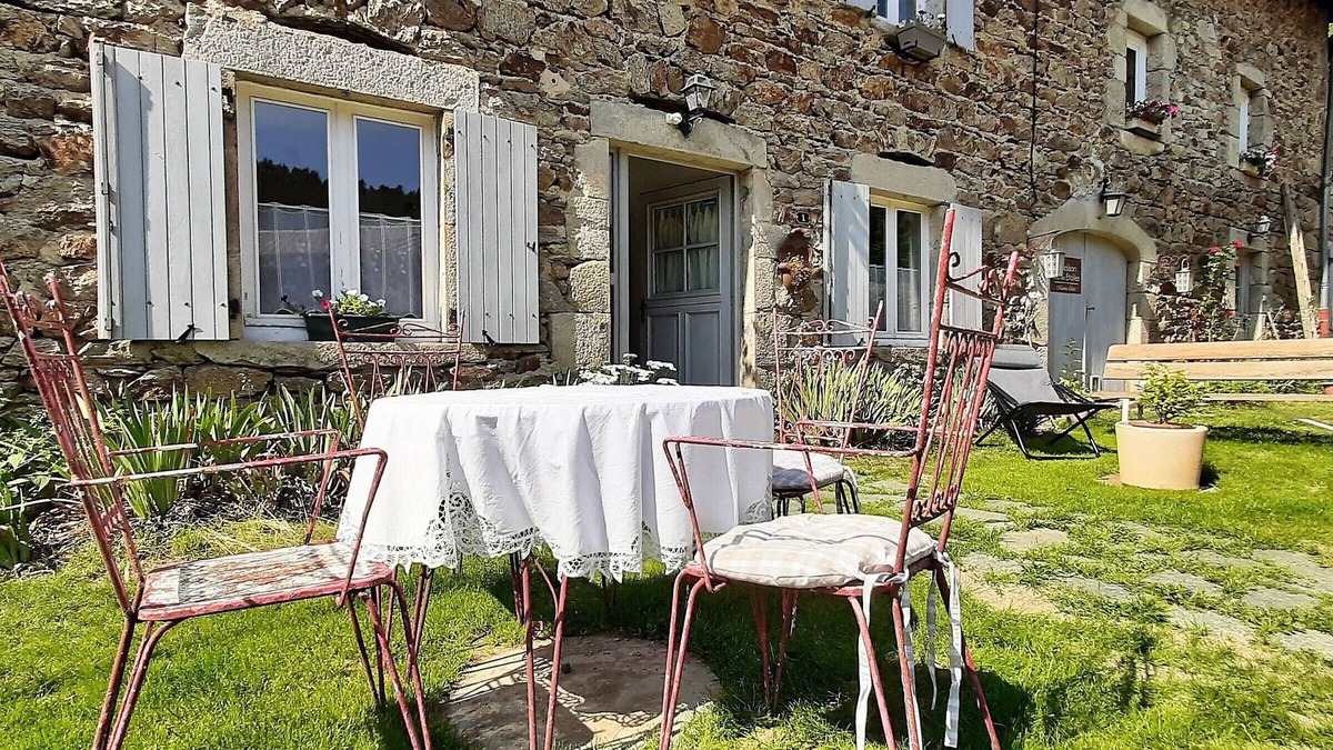 Sembadel Bed & Breakfast | Guestroom Sembadel, 2 bedrooms, 2 persons